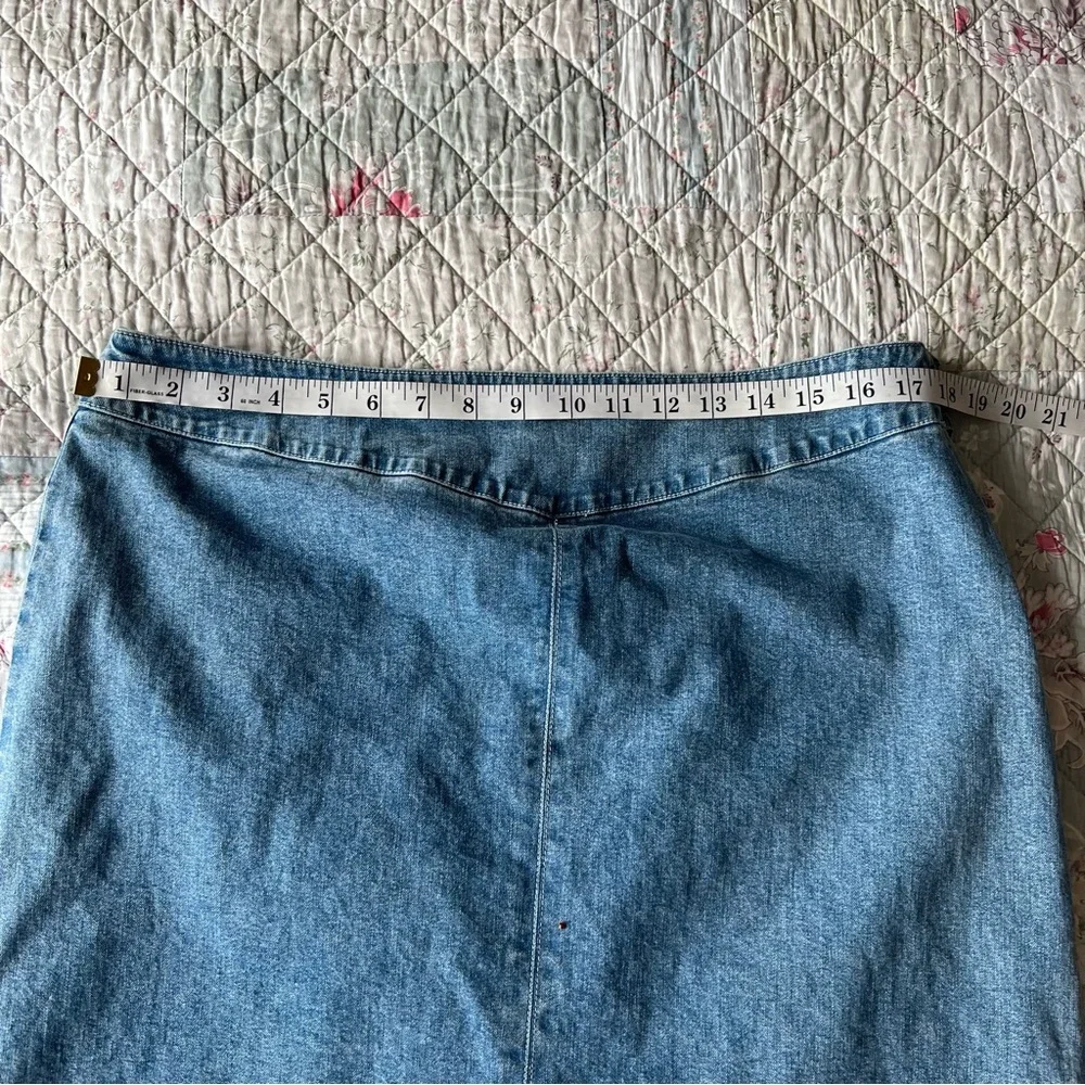 Lauren Ralph Lauren Jeans Mini Skirt Size 16 Blue Denim Cotton Spandex Blend - Picture 3 of 10
